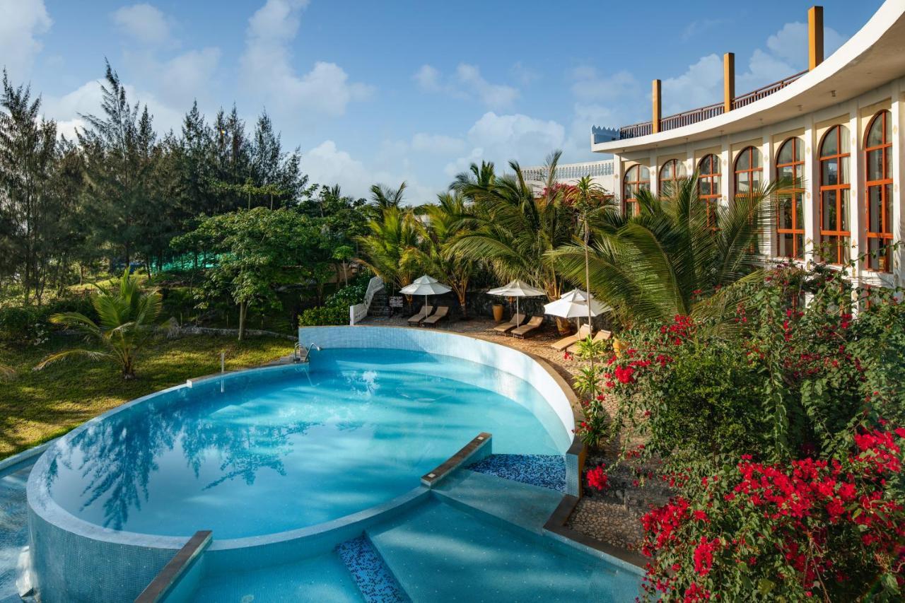 Moja Tuu The Luxury Villas & Nature Retreat Kiwengwa  Exterior foto
